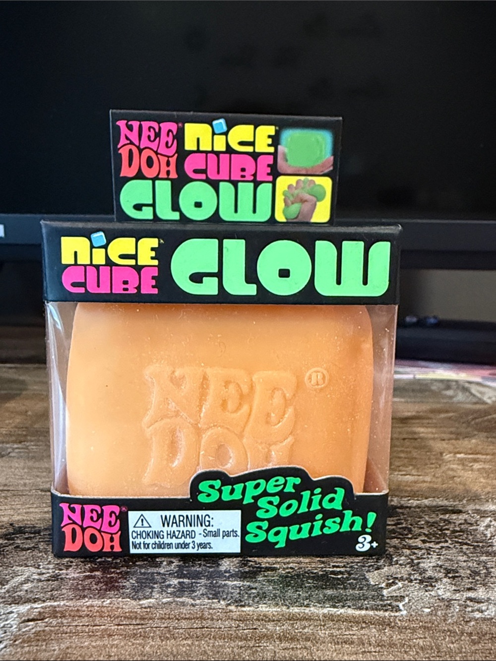 Nice Cube Glow Super Solid Squish - Orange